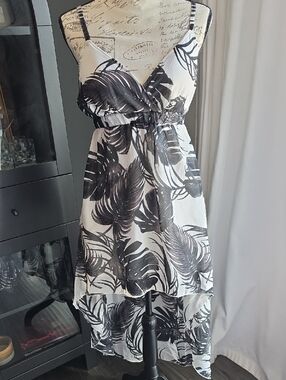 Black & White Tropical Leaf Hi-Low Sundress